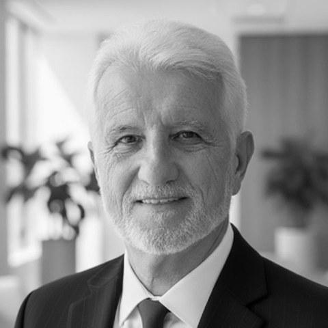 Shimon Weinman
